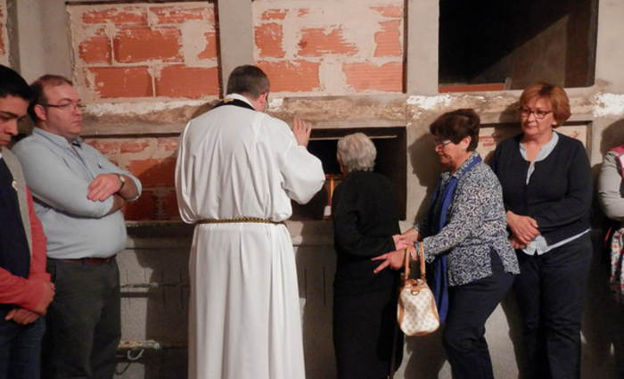 enterramientos iglesia Orgaz 2015 c