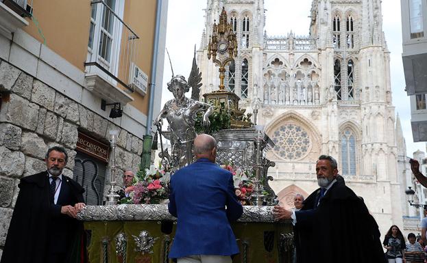 Burgos ha acogido la Procesión del Corpus este domingo. / PCR