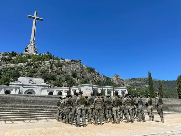 La compañía del capitán J.L.P. en el Valle de los Caídos
