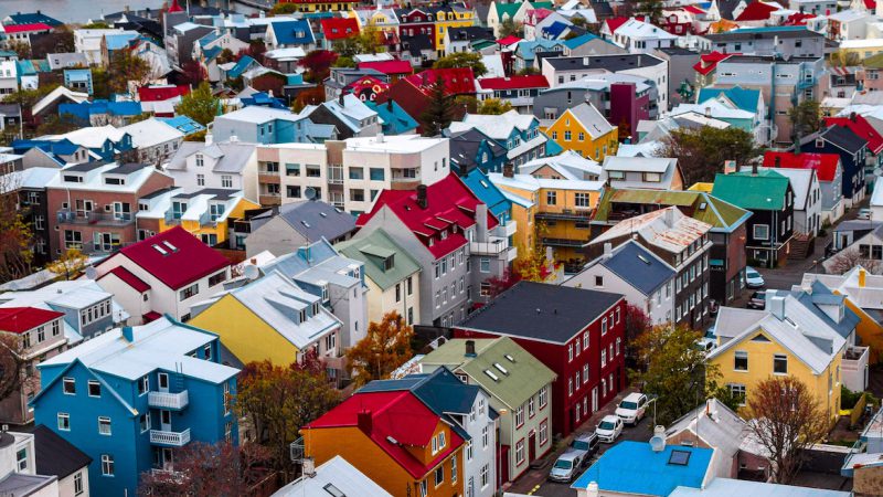 Imagen de Reykjavík, la capital de Islandia. / Tom Podmore, Unsplash.