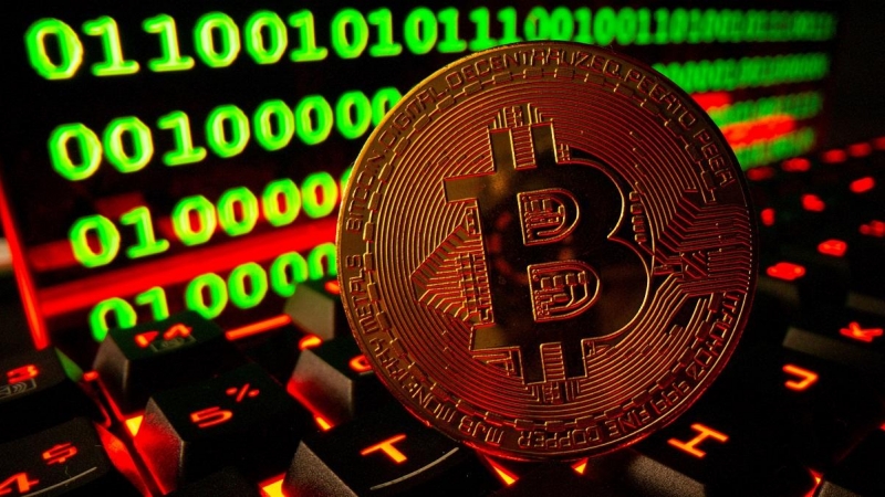 En el vídeo, el presidente de RedUNE desmonta a la 'criptosecta' IM Academy. Foto:Dado Ruvic / Reuters