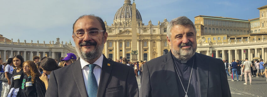 Javier Lambán, presidente de Aragón, en el Vaticano