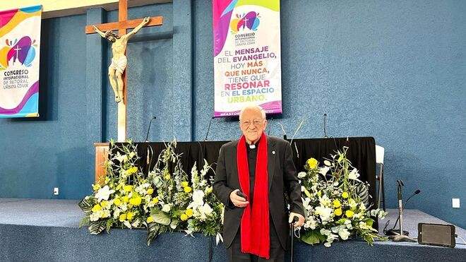 El padre Ángel, en México