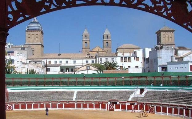 Plaza de toros de Úbeda / Ideal