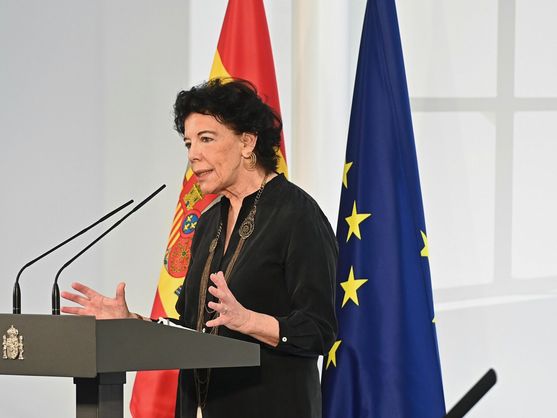 Isabel Celáa en su etapa como ministra. (EFE/Fernando Villar)