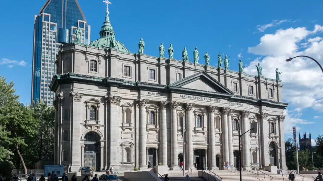 Catedral basílica de María Reina del Mundo y de Santiago Catedral basílica de María Reina del Mundo y de Santiago
