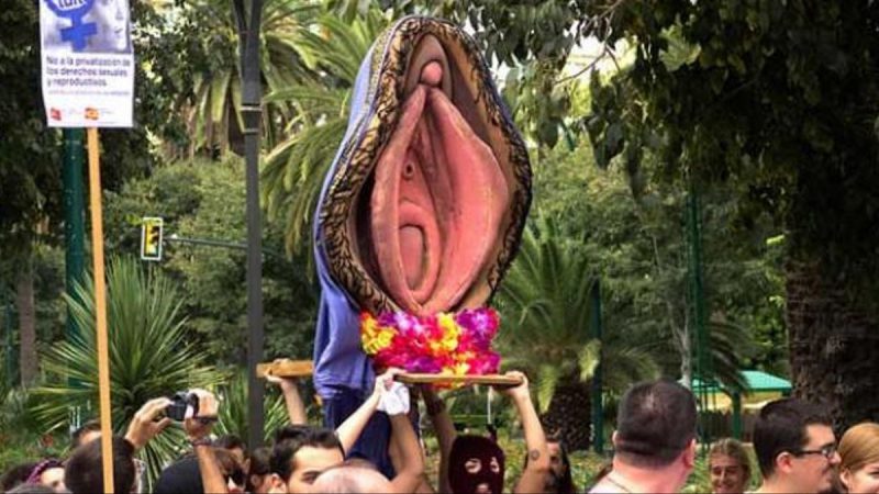 Procesión del coño insumiso. P&uacute;blico.es