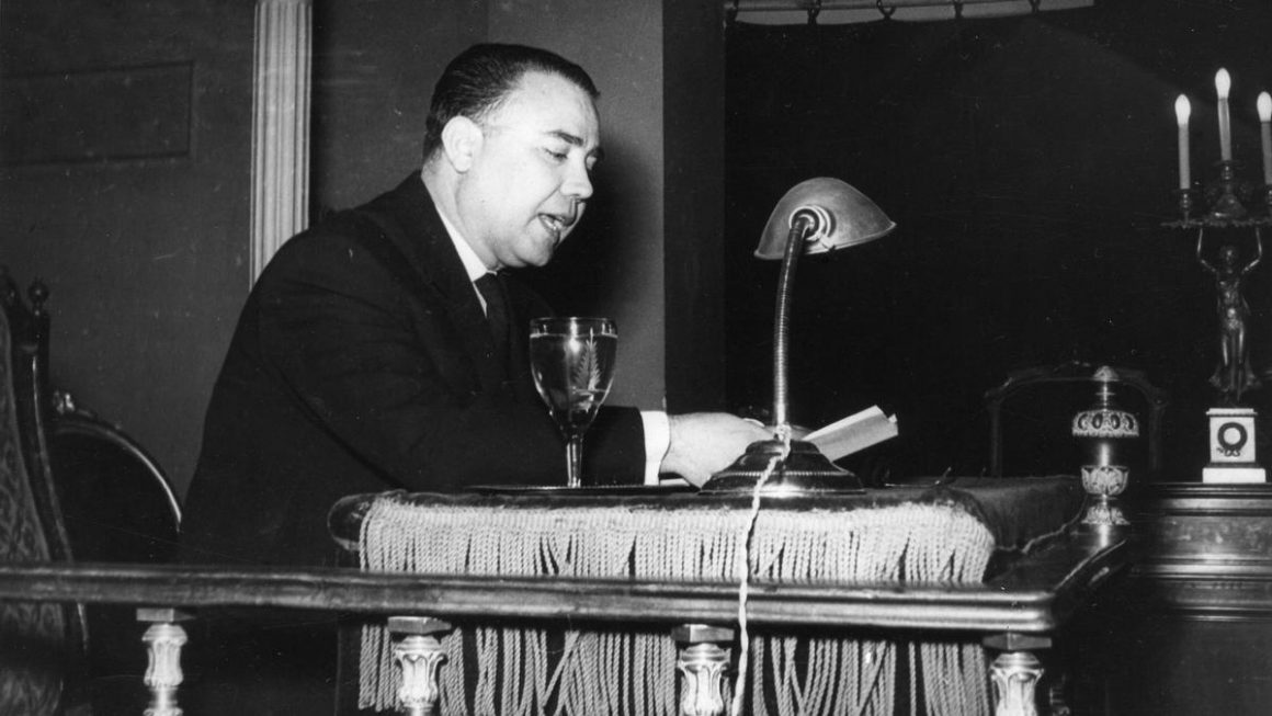 El que fuera destacado dirigente socialista, el lorquino Miguel Peydro Caro. L. O.