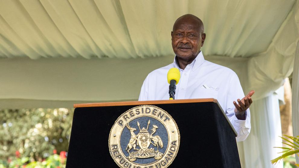 El presidente de Uganda, Yoweri Museveni, habla ante los medios en una foto de archivo.AFP via Getty Images