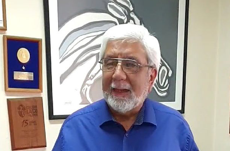 Manuel Santander Olivares, Rector del colegio La Fontaine, Chile