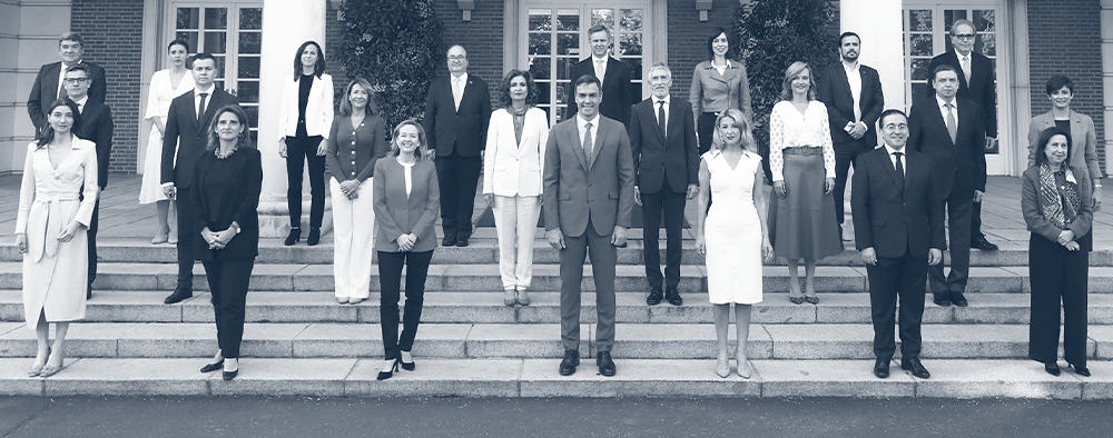 Foto de familia del gobierno de PSOE y Unidas Podemos