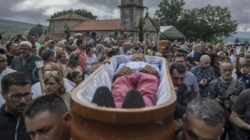 PROCESIÓN DE SANTA MARTA DE RIBARTEME, AS NEVES (PONTEVEDRA) Brais Lorenzo