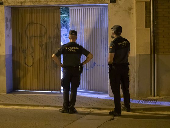 Agentes de la Guardia Civil en una imagen de archivo. (EFE/Marcial Guillén)