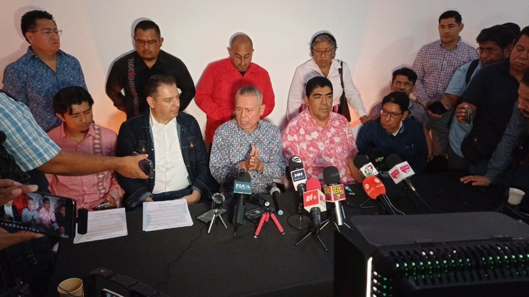 Los representantes de la Red se dijeron dispuestos al diálogo con las autoridades para abordar el tema de la educación de la niñez en Chiapas, el 21 de agosto de 2023. Foto 'La Jornada'