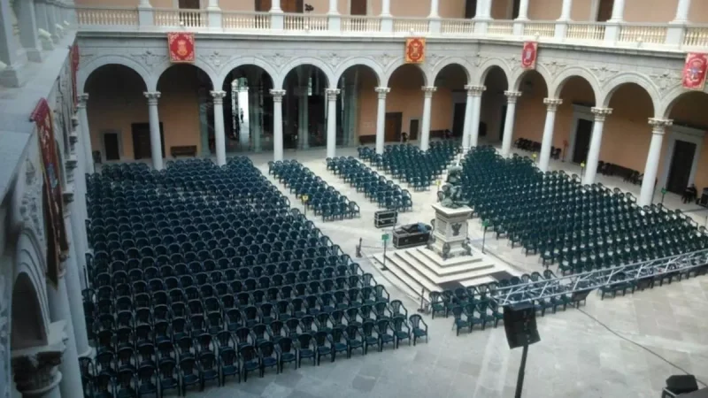 Patio de Armas del Museo del Ejército Ministerio de Defensa