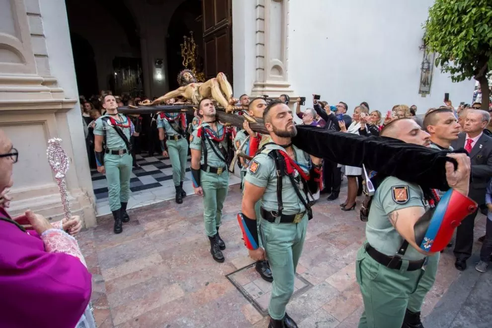 Imagen de archivo de una procesión religiosa en Huelva con la participación de militares de la Legión. — A. Pérez / EUROPA PRESS