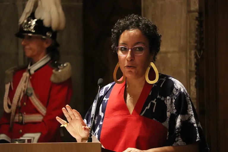 Najat El Hachmi durante el pregón de la Mercè en Barcelona / Fuente foto