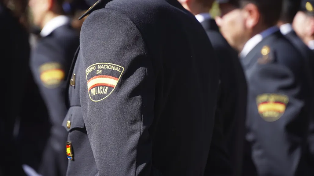 Un agente de policía durante la celebración del patrón de la Policía nacionalEuropa Press