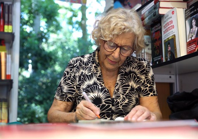 Archivo - La exalcaldesa de Madrid, Manuela Carmena, en una foto de archivo. - Isabel Infantes - Europa Press