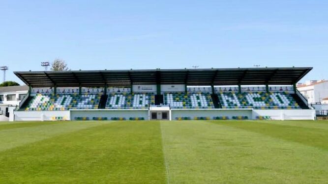 Campo de fútbol municipal de Pozoblanco. / El Día