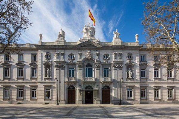 Fachada del Tribunal Supremo. (Imagen: E&J)
