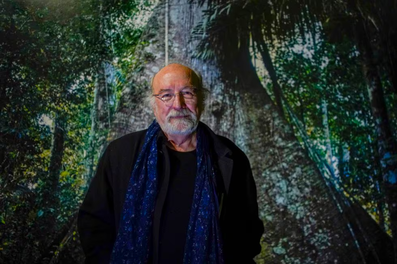 El geólogo Juan Manuel García Ruiz, en el Museo Nacional de Ciencias Naturales, en Madrid.Andrea Comas