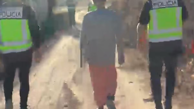 Detención del líder de la comunidad espiritual de Albanilla (Murcia), el pasado noviembre.