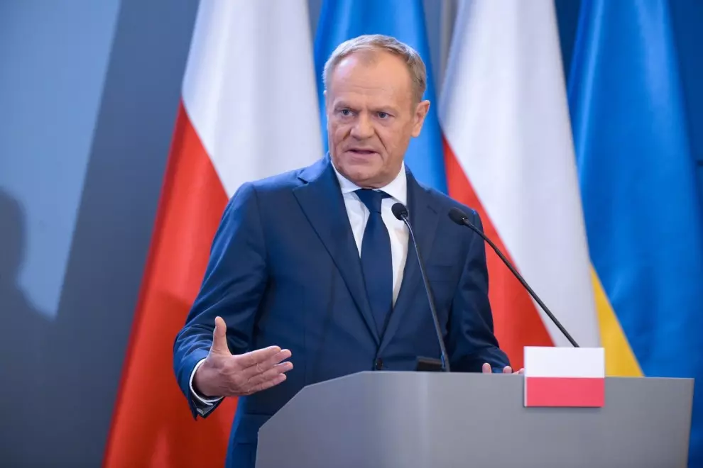 El primer ministro polaco, Donald Tusk, durante una rueda de prensa en Varsovia (Polonia). — Marcin Obara / EFE