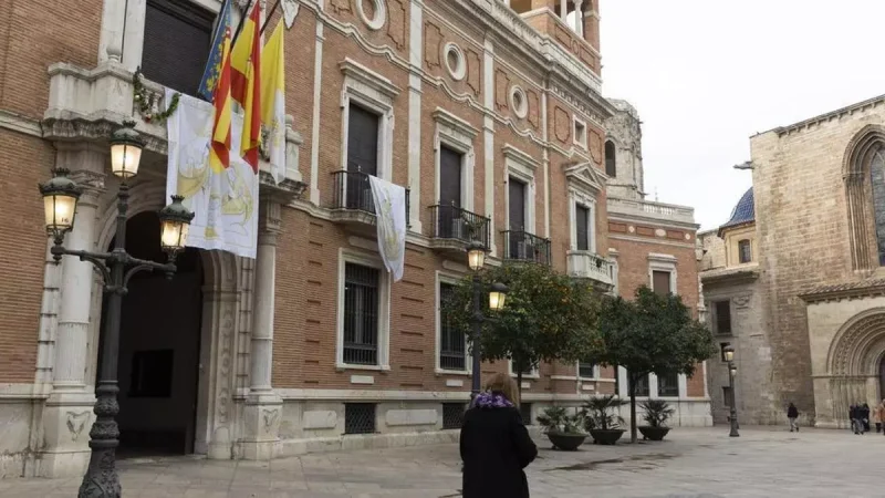El Arzobispado de València, en una imagen de archivo. / MIGUEL ANGEL MONTESINOS