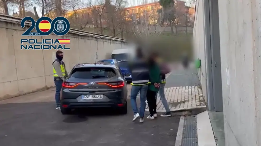 Agentes de la Policía Nacional detienen al extremista violento en Valencia. POLICÍA NACIONAL