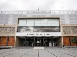 FACHADA DE LA ASAMBLEA NACIONAL. ECUADOR, 23 DE JULIO DEL 2021