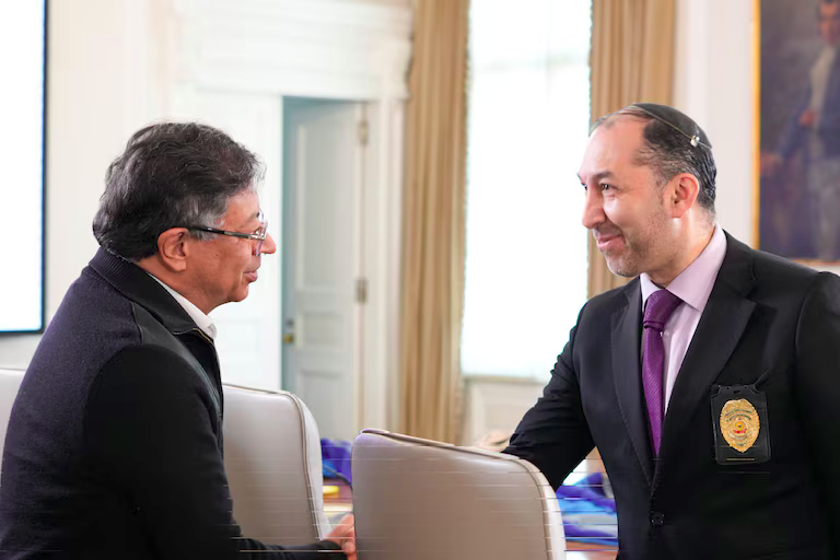 El rabino Richard Gamboa Ben-Eleazar agradeció a Gustavo Petro por asignarle la dirección de Asuntos Religiosos - crédito @rabinogamboa/X