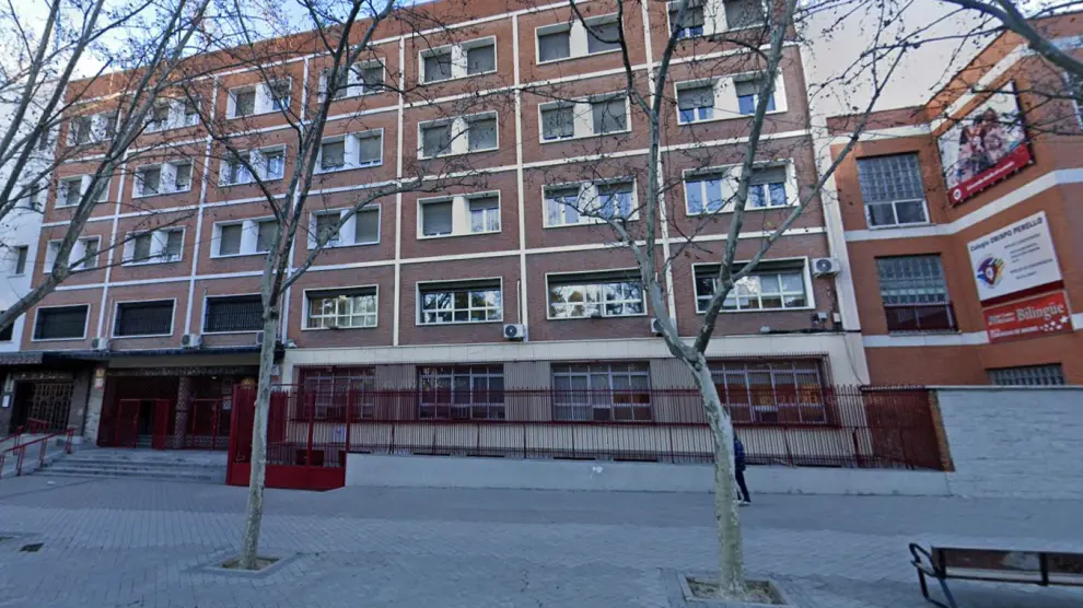 Colegio Obispo Perelló de Madrid. Street view.