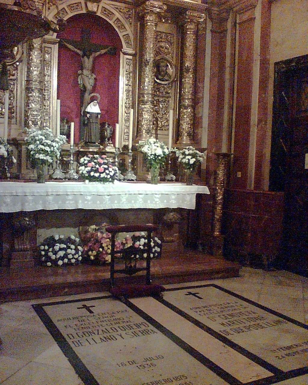 La tumba de Gonzalo Queipo de Llano en la Basílica de la Macarena (Sevilla). Foto: Antonio Zugaldia