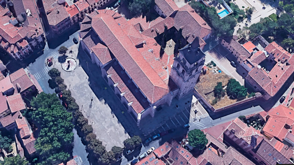 Plaza de los Santos Niños. Imagen 2021: Google Maps.