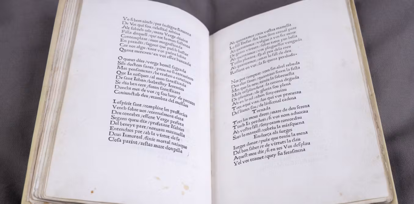 Ejemplar del primer libro impreso en la península ibérica de carácter poético: ‘Obres e trobes en lahors de la Verge Maria’ Universitat de València